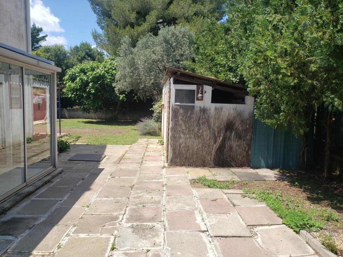 Orteils Au Soleil Jardin Parking Нім Екстер'єр фото